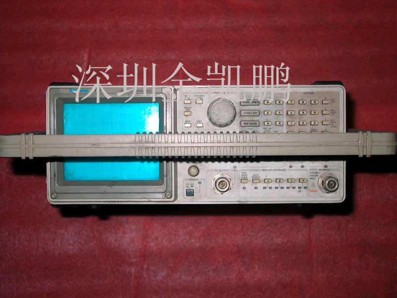 Tektronix  便攜式頻譜分析儀  2712
