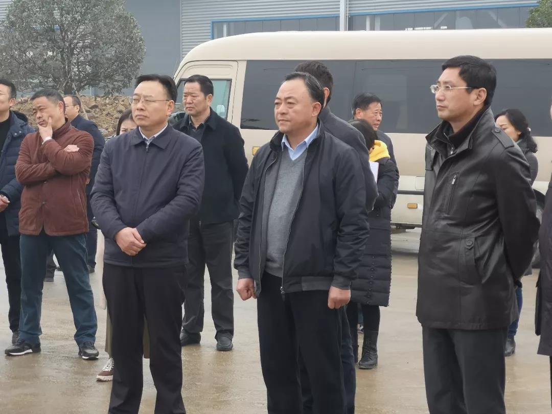 隨州市委、市人大代表團蒞臨程力集團商用車產(chǎn)業(yè)園視察
